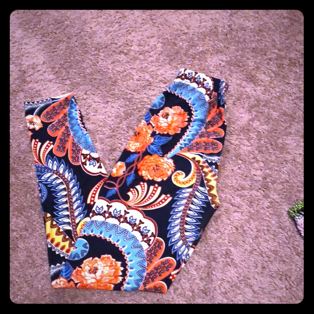 Beautiful and buttery soft leggings